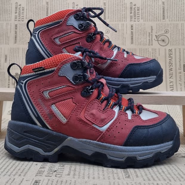 몽벨 여성등산화230