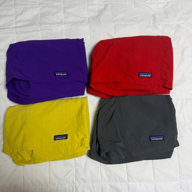 파타고니아(구형) 배기스 5인치 S  판매합니다