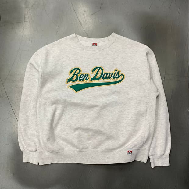 BEN DAVIS 벤데이비스 스웻셔츠