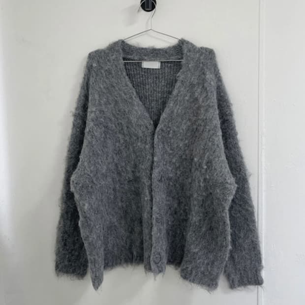 eerhouse brush cardigan 그레이