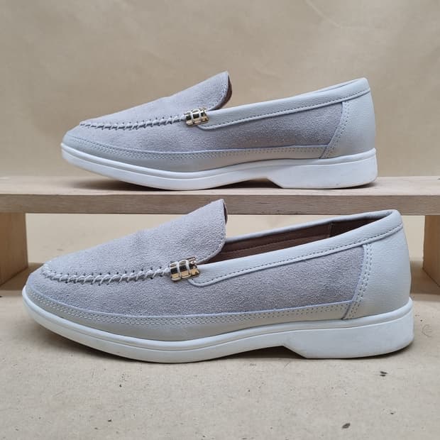 브루마스 스웨이드 여성로퍼 240