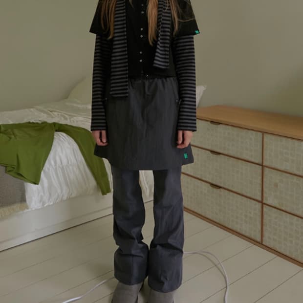 NOCONTENT 노컨텐츠 셔링 스커트 레깅스 차콜