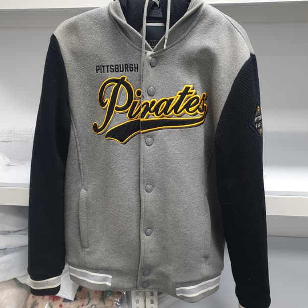 MLB 피츠버그 파이리츠 스타디움 재킷 1230HS1
100사이즈