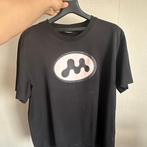 (XL) mowalola 블랙 로고 반팔