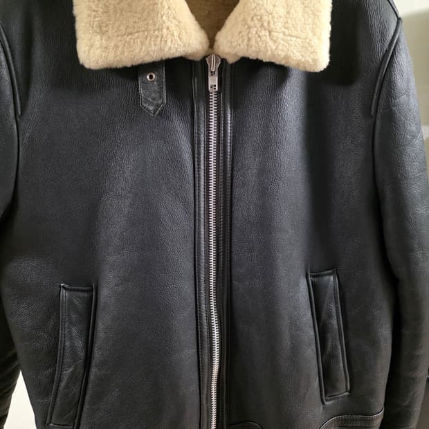 스페로네 b3 리얼 무스탕