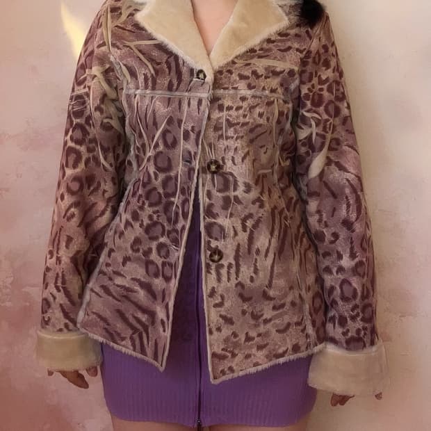 jpn 핑크 레오파드 무스탕