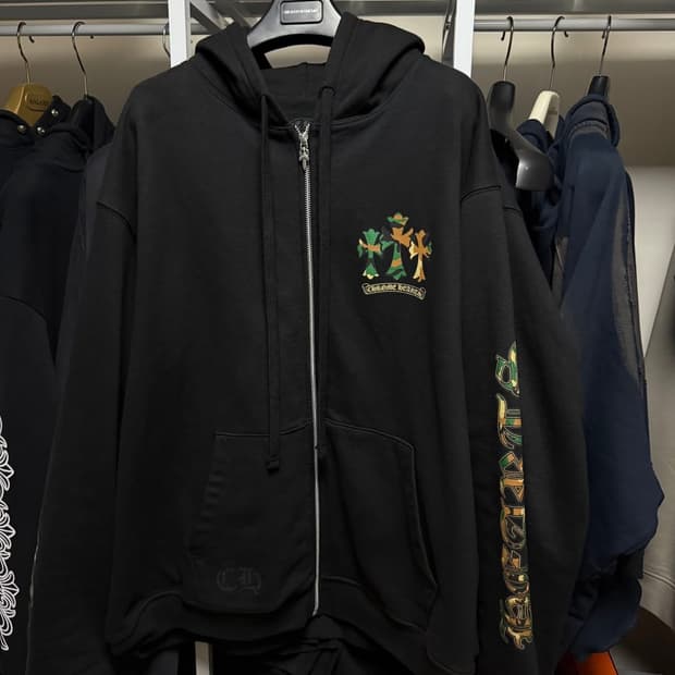 크롬하츠 새상품급 정품 헤비웨이트 홀스슈 카모 집업 급처분