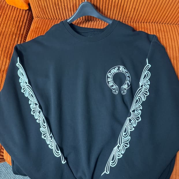 [L 크롬하츠 홀스슈 스웻셔츠 