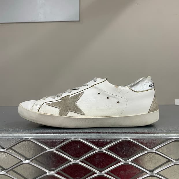 골든구스 슈퍼스타 실버탭 스니커즈 화이트 39