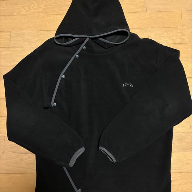 아트오브필드 플리스 사선 후드