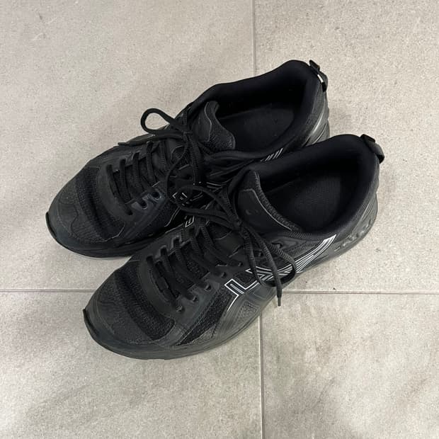 [282.5] 키코 코스타디노브 아식스 젤 버즈 블랙