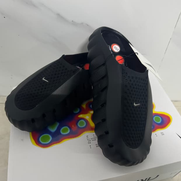 나이키 마인드 001 블랙 크롬

