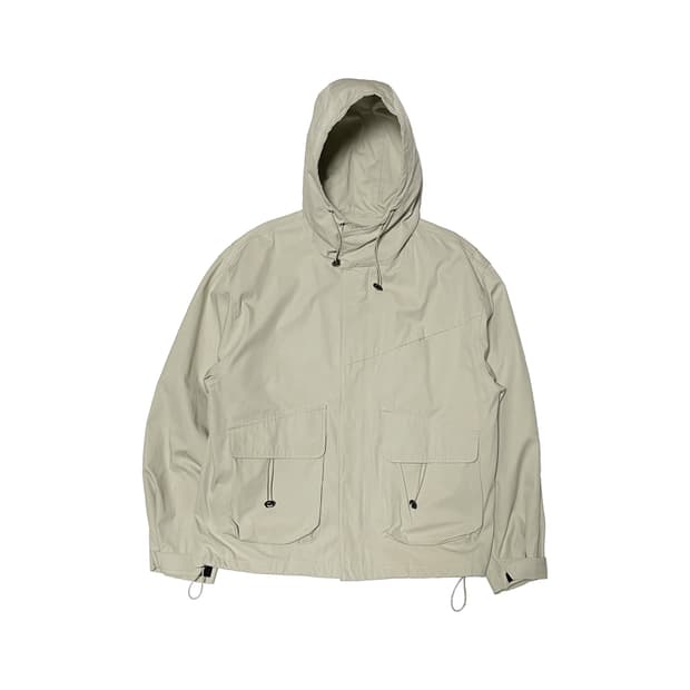 인템포무드 바람막이 점퍼 크림