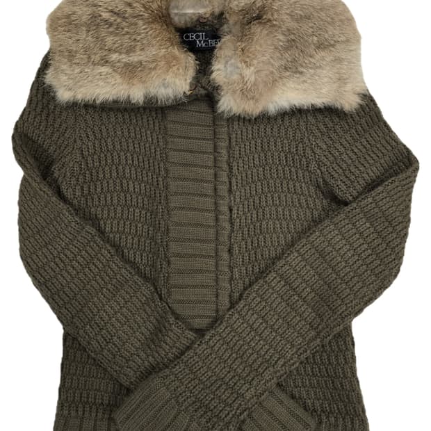 세실맥비 니트 집업 