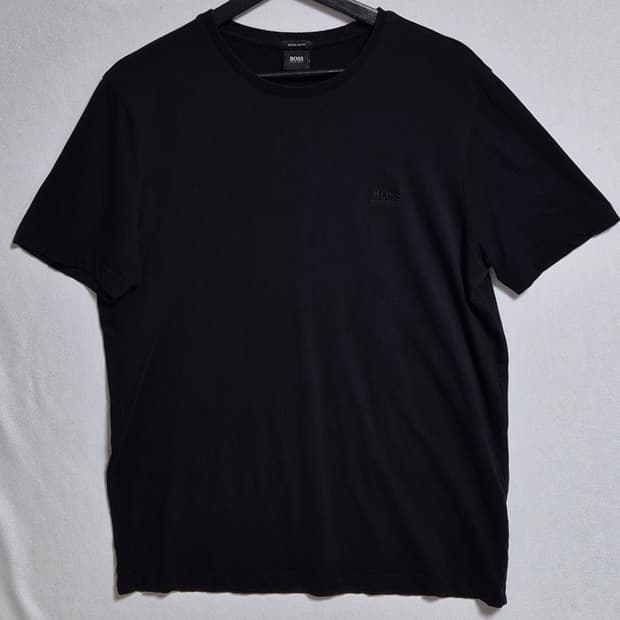 M ) 휴고보스 블랙 반팔티