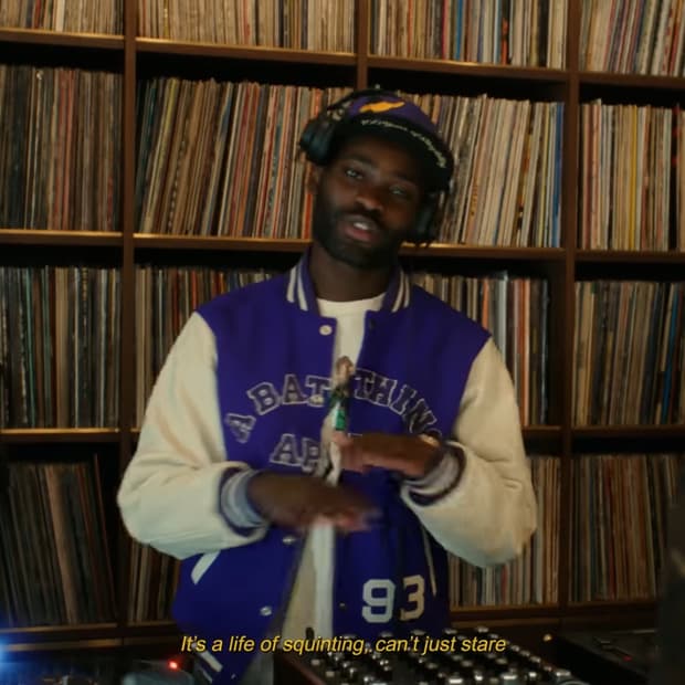 베이프 자이언트 헤드 바시티 자켓