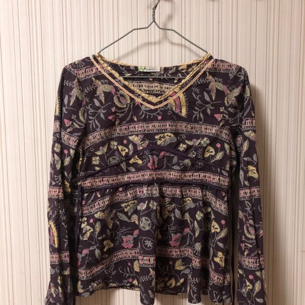 빈티지 패턴 블라우스