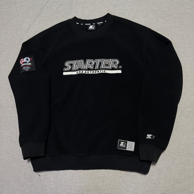 스타터 블랙 라벨 스펠아웃 플리스 맨투맨