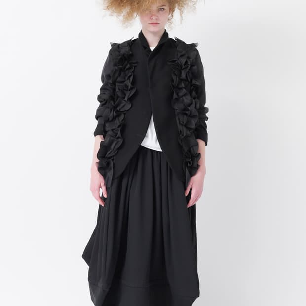 Line Transformed Volume Skirt