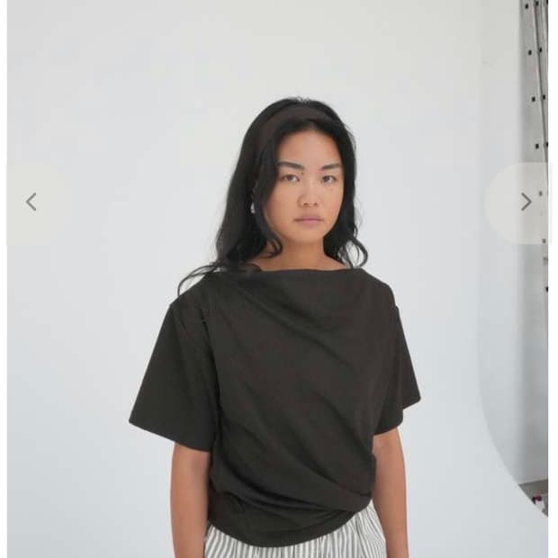 Baserange turn t-shirt brown