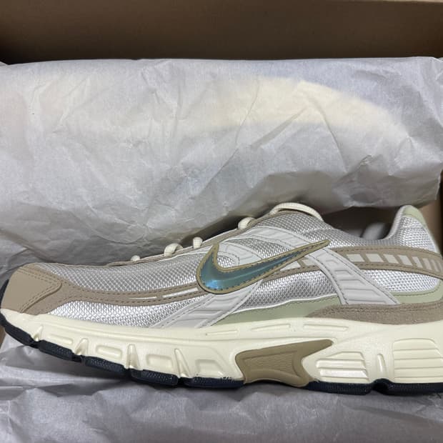 (275) 나이키 운동화 이니시에이터