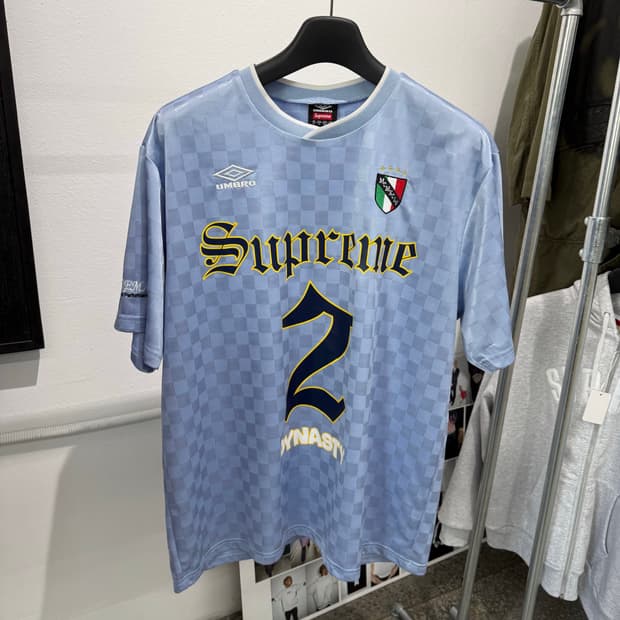 [XL] supreme x umbro soccer jersey