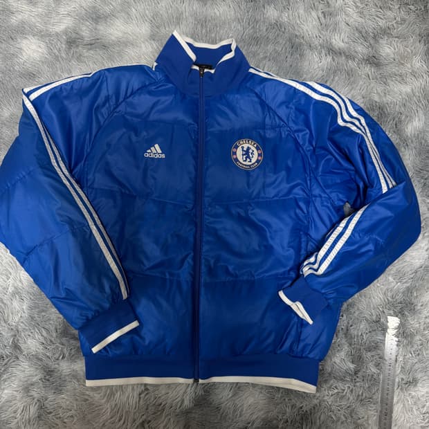 아디다스 첼시 덕다운 패딩점퍼  105 사이즈