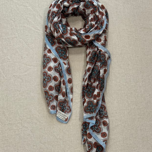 드리스반노튼 에스닉 코튼 대형 머플러