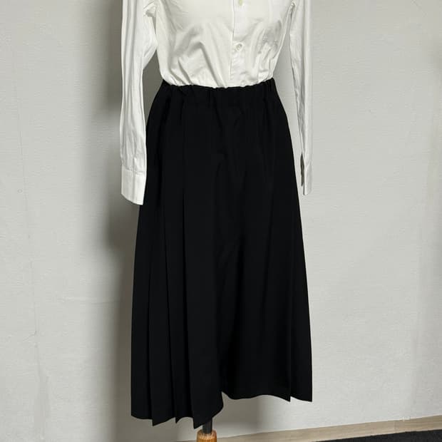 25ss 꼼데가르송 꼼데가르송 사이드 플리츠 팬츠 블랙xs