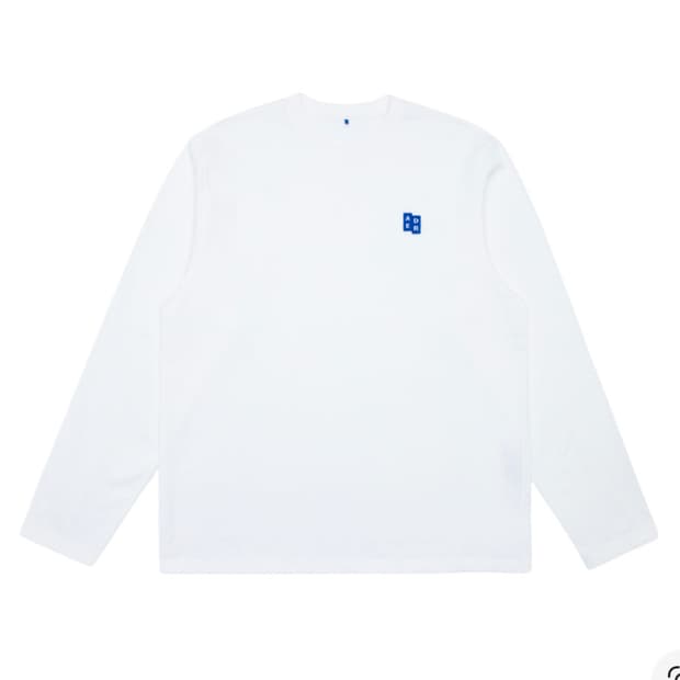 아더에러 시그니피컨트 TRS/BL 태그 롱슬리브 티셔츠 01 오프 화이트