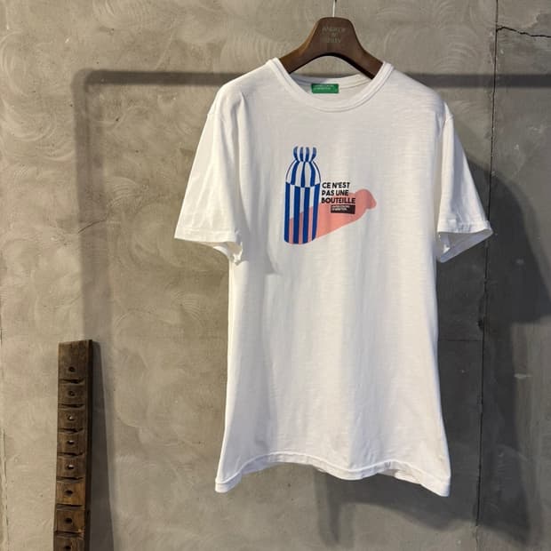 베네통 티셔츠 100