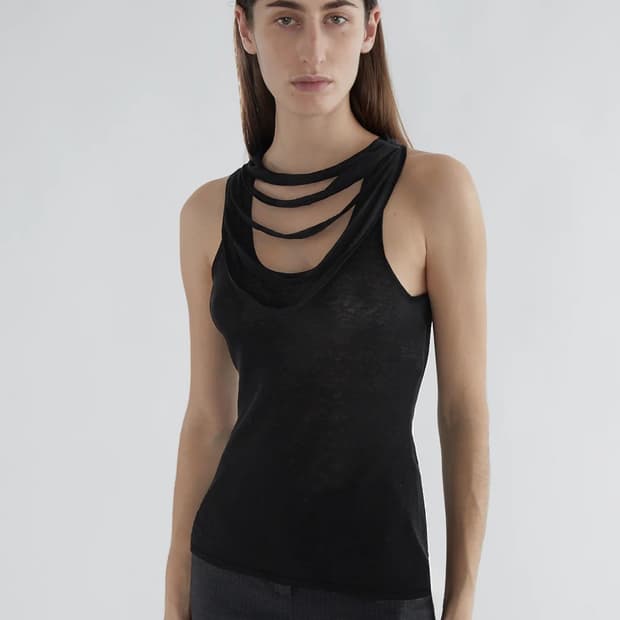 [XS,S,M]팔로마울 Oliveti 컷팅 슬리브리스 탑