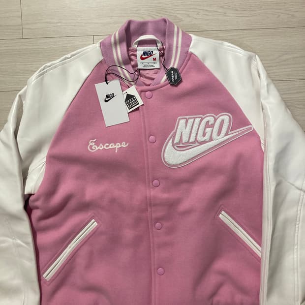 나이키 니고 바시티 자켓 m 팝니다