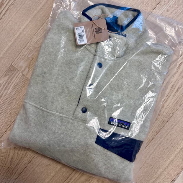 파타고니아 신칠라 플리스 풀오버 오트밀 헤더 25551 M 사이즈