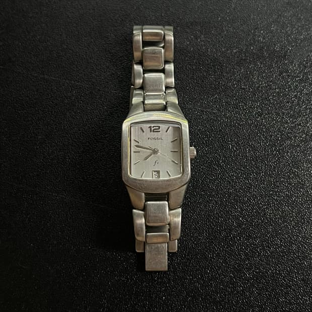 [FOSSIL] F2 빈티지 사각 메탈 손목시계 (ES8668)
