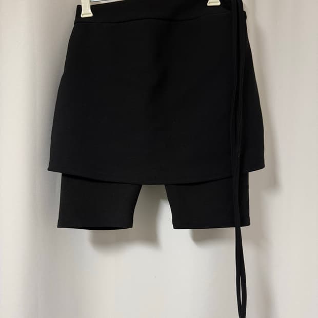 리본끈 밴딩 치마 바지 블랙