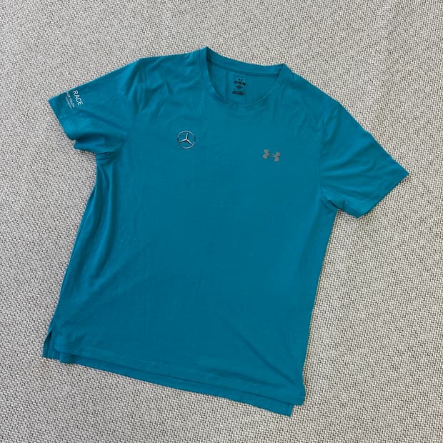 XL 언더아머 벤츠 기브앤레이스 티0409D