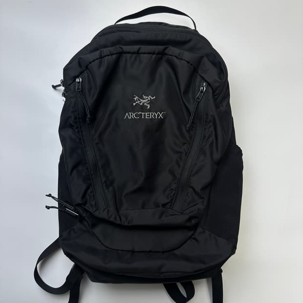 ARC'TERYX MANTIS 26 아크테릭스 맨티스 26 백팩