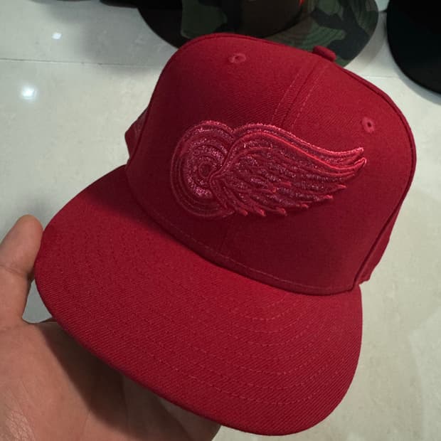 뉴에라 레드 윙스 Joe 캡 5/8 미시착 처분 