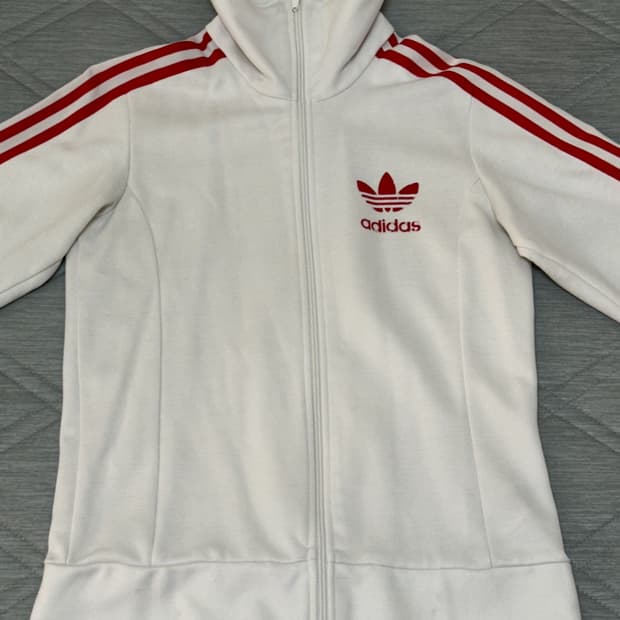 아디다스 흰빨 집업