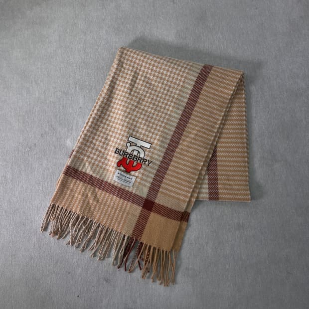 버버리 자수로고 캐시미어 머플러 