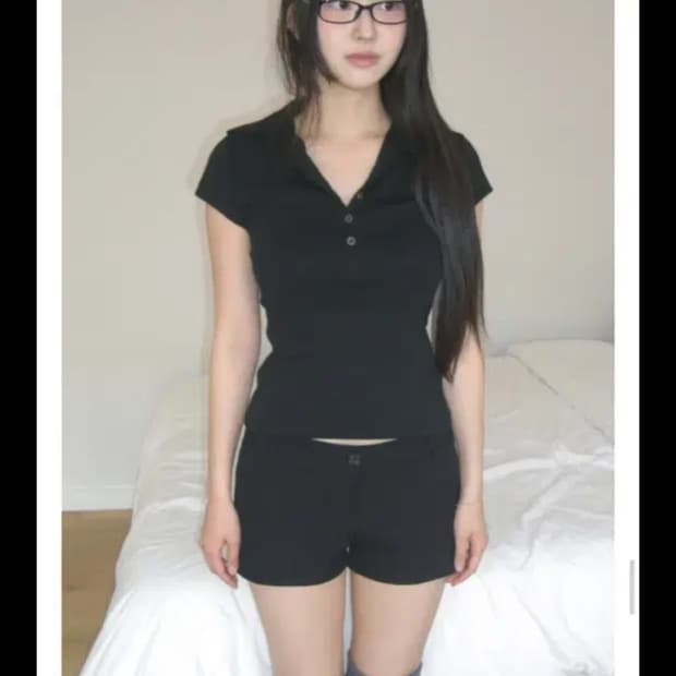 easeas 핏 카라 반팔 티셔츠 블랙 이즈이즈