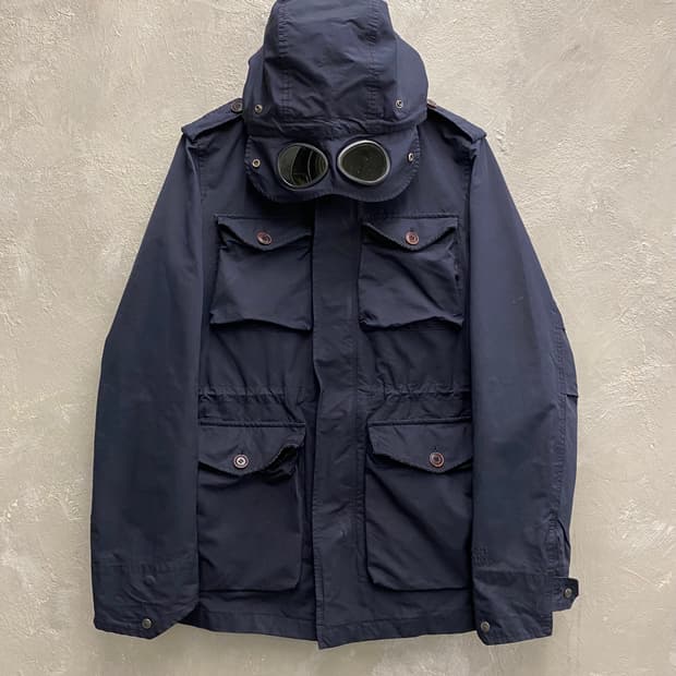 [95] C.P Company 씨피컴퍼니 고글 후드 필드자켓 네이비