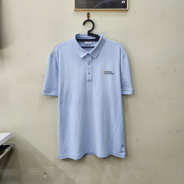 내셔널지오그래픽 라이트블루 반팔 카라티