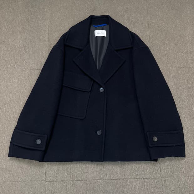 kuho plus 구호 플러스  숏 코쿤 오버핏 모직코트 