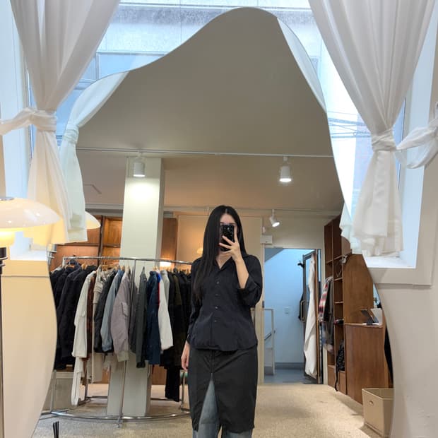 프라다 프론트 슬릿 스커트