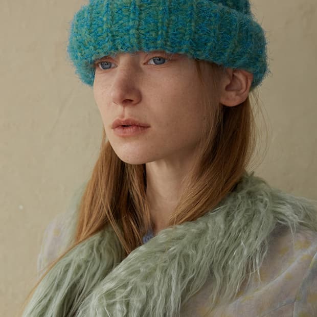 어썸니즈 팝콘 니트 비니 블루그린 (정가 78,000원)