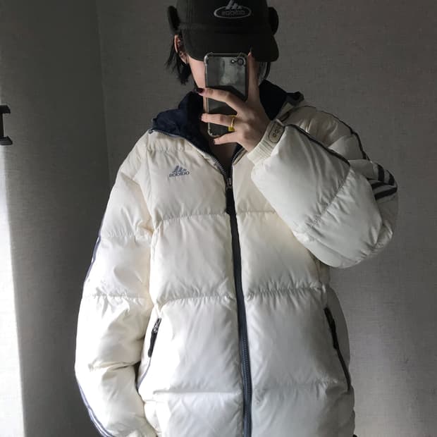 아디다스 아이보리 90s 패딩