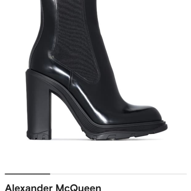 알랙산더맥퀸 앵클부츠