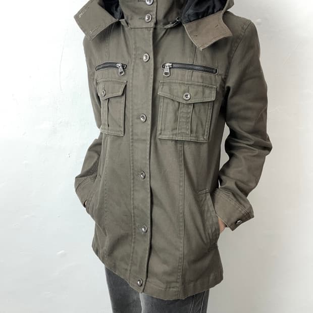 In The Attic Detachable Hood Cargo Field